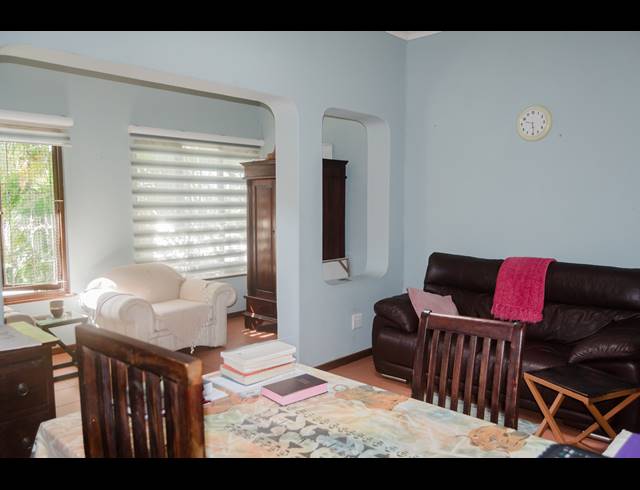 3 BEDROOM HOUSE FOR SALE IN SCOTTBURGH CENTRAL